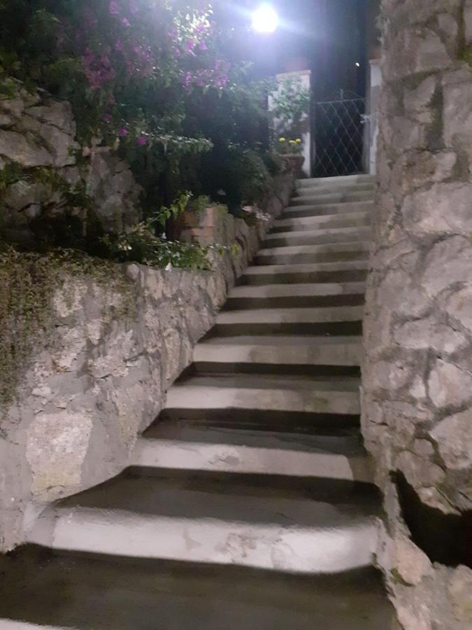 阿纳卡普里Casa Antonia公寓 外观 照片