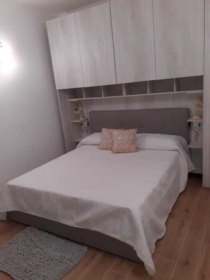 阿纳卡普里Casa Antonia公寓 外观 照片